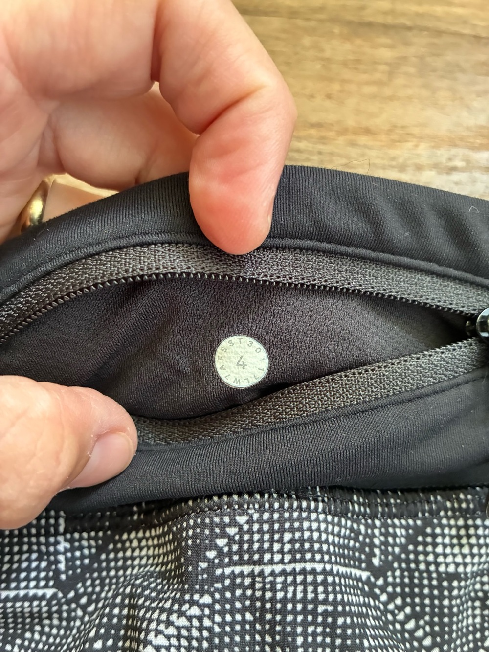Lululemon Speed Short — Formation Alpine - Picture 3 of 3